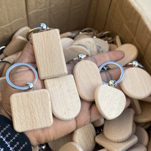 WOODEN KEY HOLDER